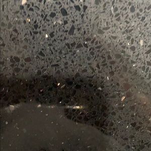 Meet your Posher, Dakota